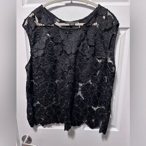 Floral cut out sleeveless top